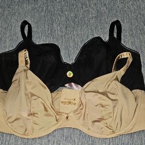 Savage X Fenty Black and Cream Bra Duo